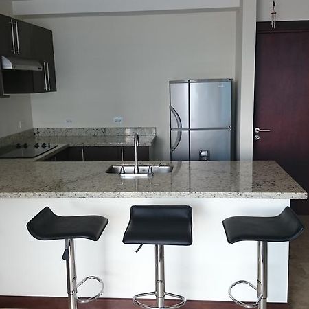 Aparthotel Torres Paseo Colon Apartamento à San José Chambre photo